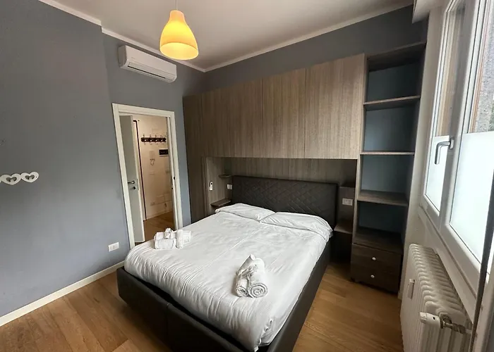 Metro Famagosta - Modern Suite Free Wifi & Parking